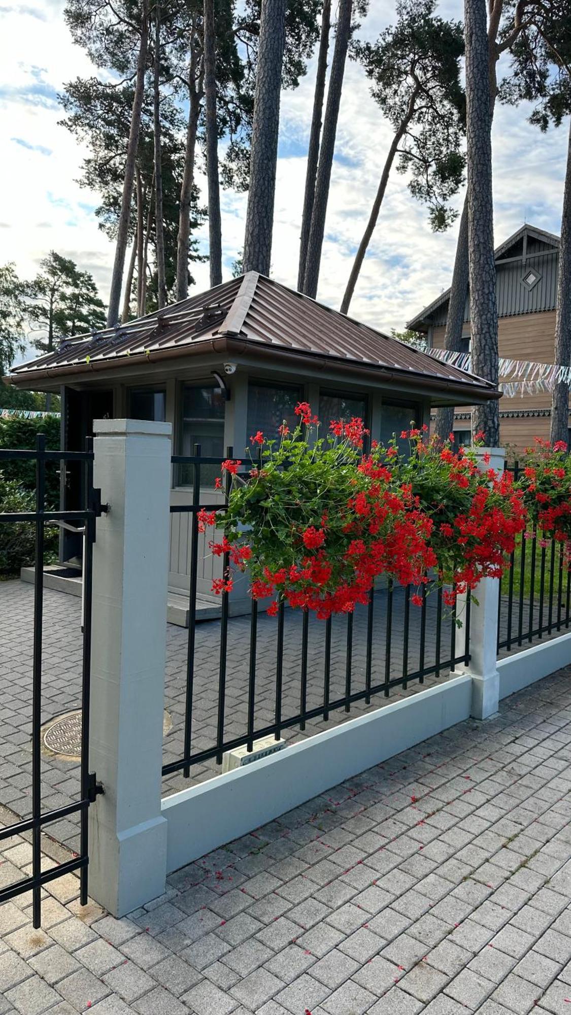 Dzintari Apartment Jurmala Luaran gambar
